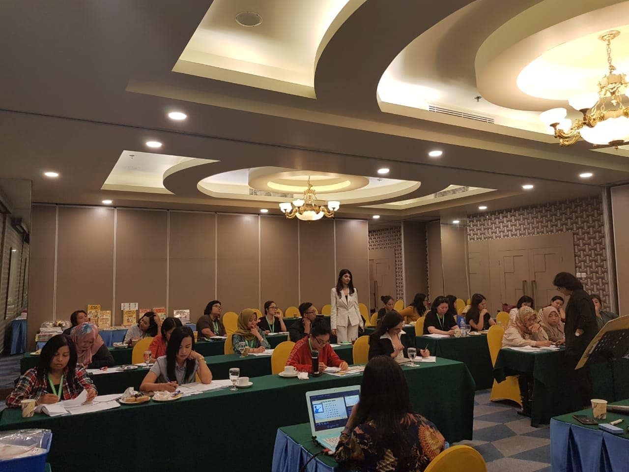 PHOTO-2019-12-09-02-35-44